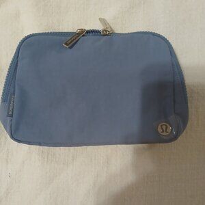 Lululemon large everywhere belt bag